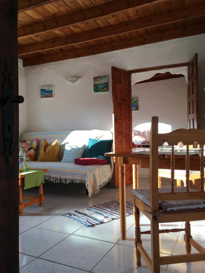 Casa Madre Tierra Apartment La Pared  Exterior photo